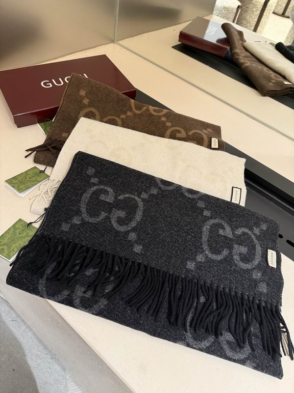 Gucci Scarf 35X190cm E111602
